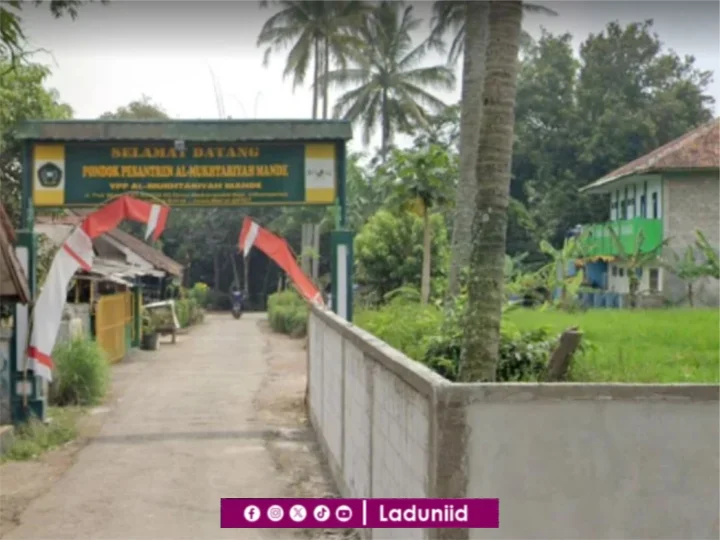Pesantren Al Mukhtariyah Mande Kab. Bandung Barat