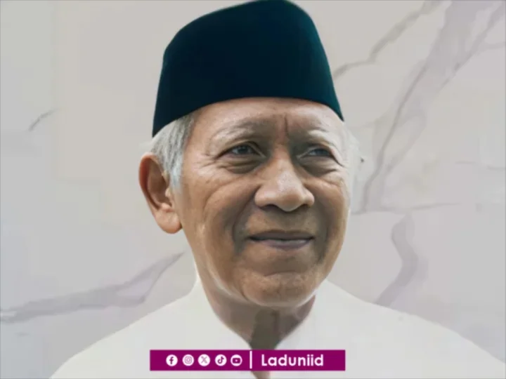 Biografi KH. Mahfudz Ma’shum, Pengasuh Pesantren Ihyaul Ulum Gresik