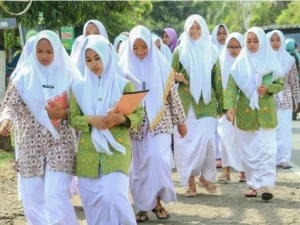 MUI Soroti Kasus Ponpes Pati: Jangan Takut Mondok di Pesantren