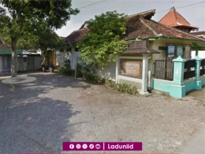 Ziarah di Makam KH. M. Marwan, Pendiri Pesantren Raudlathuth Thalibin Demak
