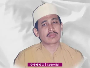 Biografi KH. Ma’ruf Zubair, Pengajar di Pesantren Ma'hadu 'Ulum Asy-Syar'Iyyah (MUS) Rembang