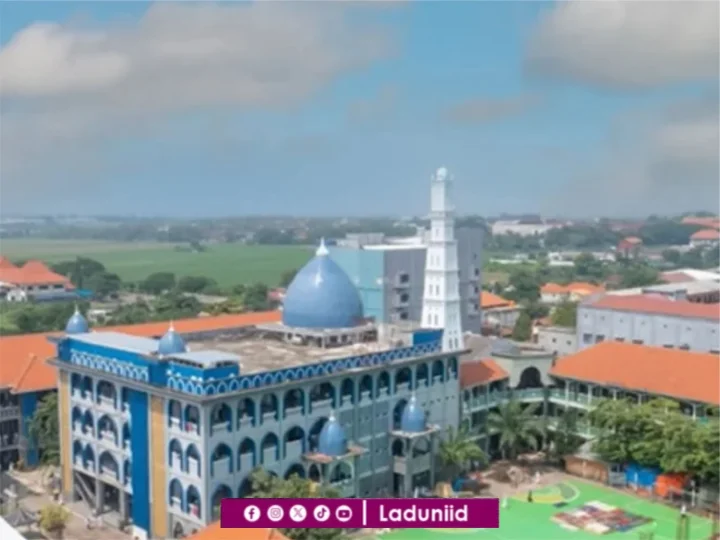 Ziarah di Makam Habib Hasan Bin Ahmad Baharun, Muasis Pesantren Dalwa Pasuruan