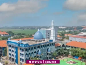 Ziarah di Makam Habib Hasan Bin Ahmad Baharun, Muasis Pesantren Dalwa Pasuruan