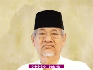 Biografi KH. Dimyati Rois