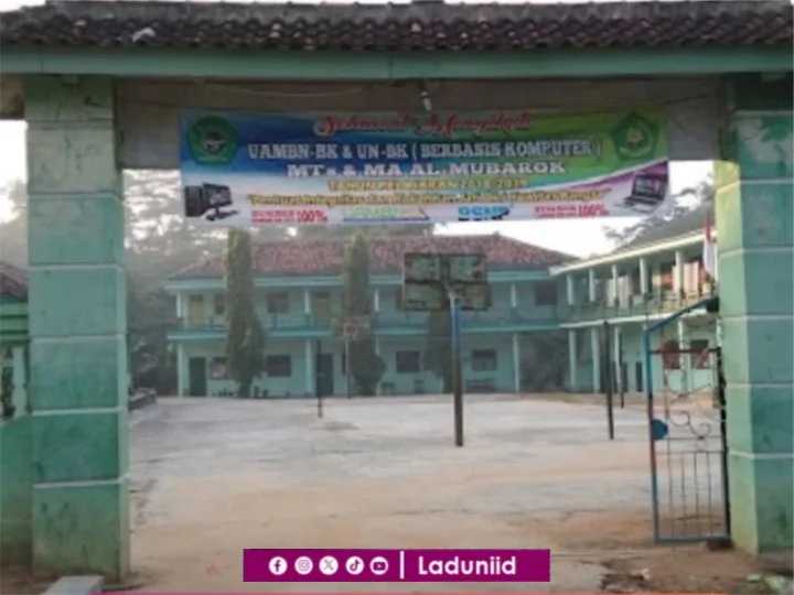 Pesantren Hidayatul Mubarok Lampung Tengah