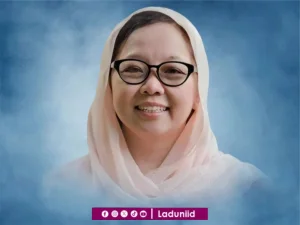 Biografi Nyai Hj. Alissa Qotrunnada Munawaroh Wahid, Putri Sulung Gus Dur