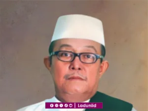 Biografi Prof. Dr. KH. Fuad Hasyim