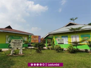 Pesantren Darussalam Rokan Hulu
