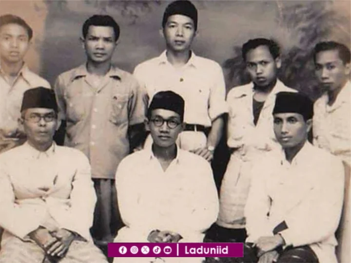 Tahun 1956 M: Kisah KH. Idham Chalid, Pimpin NU Selama 28 Tahun