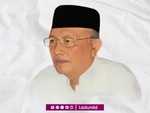 Biografi Drs. KH. Aliy As’ad, M.M., Pendiri Pesantren Nailul Ula Sleman