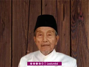 Biografi KH. Nawawi Abdul Aziz, Pendiri Pesantren An-Nur Bantul