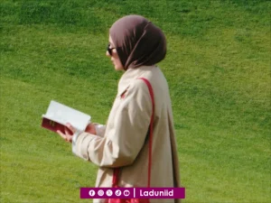 Ustadzah Halimah Alyadrus: Hidup Istiqamah tak Hanya Bahagia di Akhirat tapi juga di Dunia
